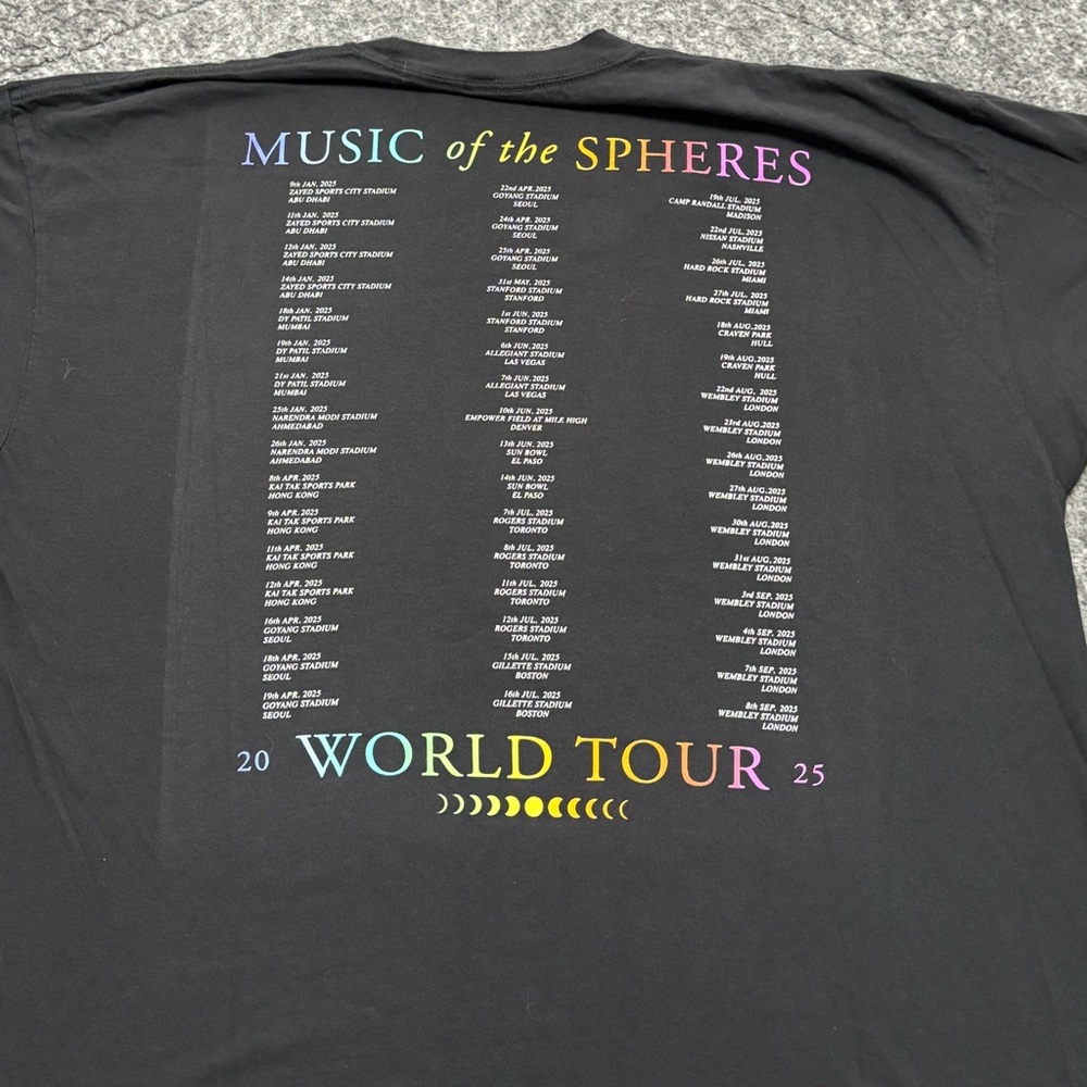 Coldplay Toronto Exclusive T-Shirt - Picture 4 of 5